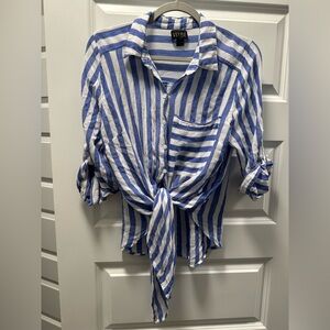 Blue and white Vixbe boutique brand tie button up long sleeve shirt size large
